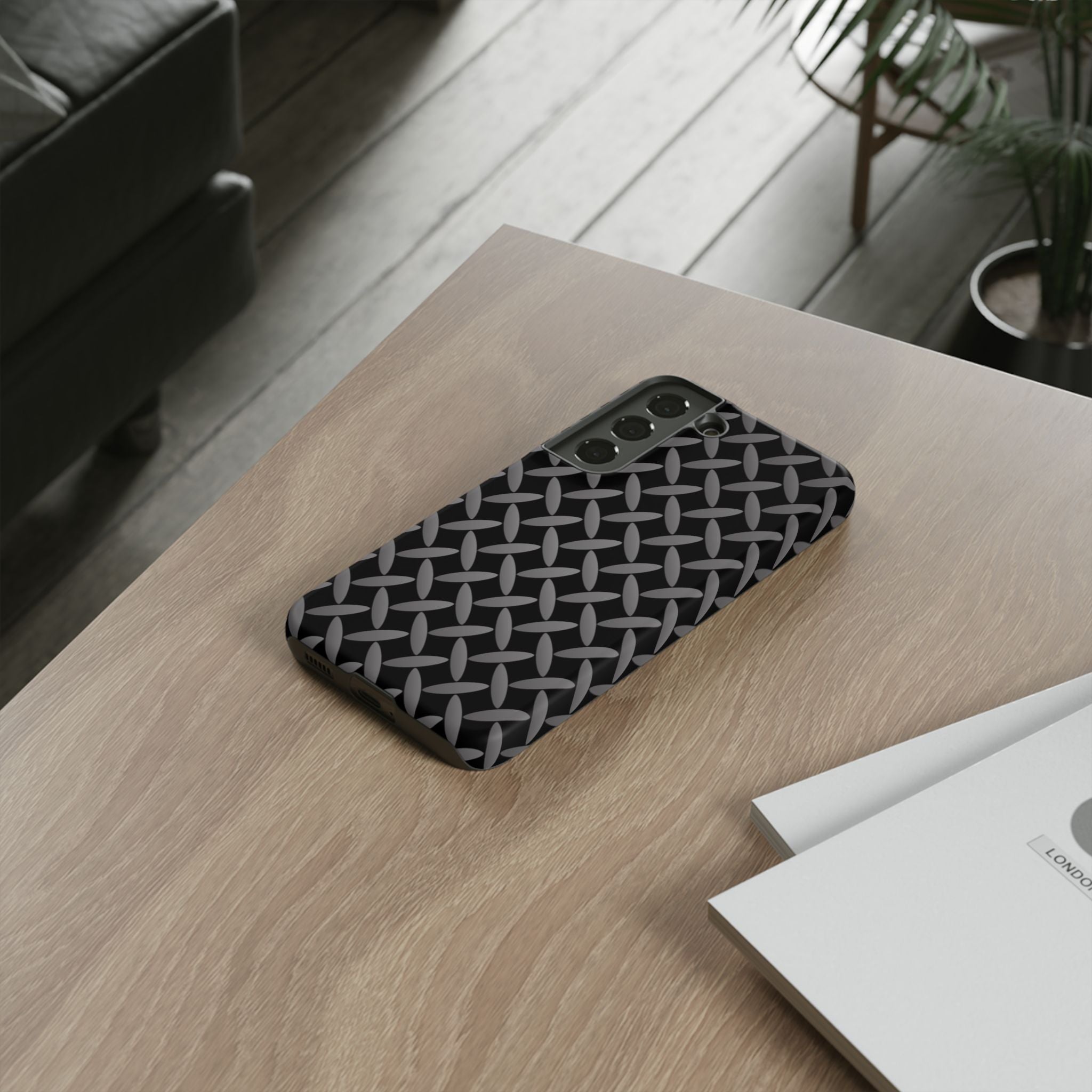 Durable Phone Case Black - Tough Cases with Stylish Diamond Plate Design - Samsung